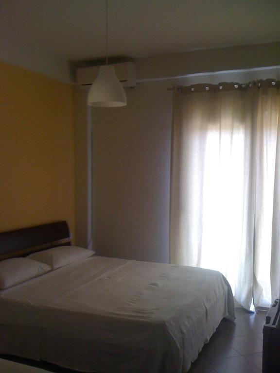 Guest House Plazhi Dhërmi Szoba fotó